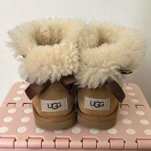 Ugg Mini Bailey Bow II Boot - Chestnut